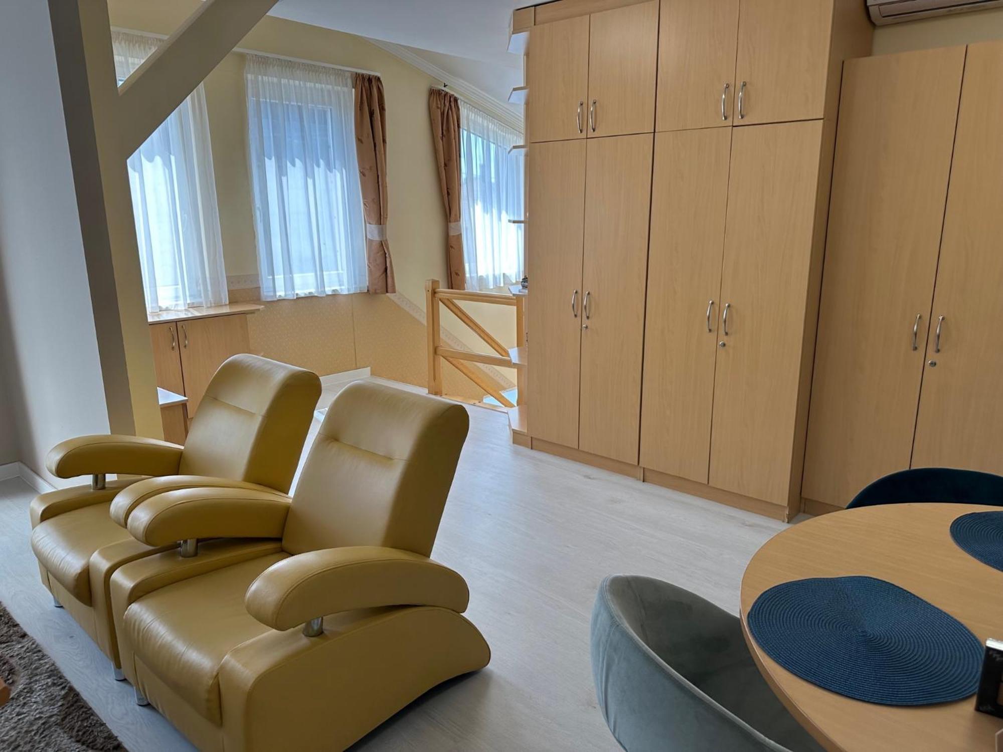 Hotel Forras Komárom Εξωτερικό φωτογραφία